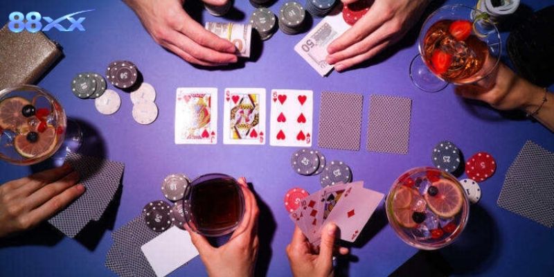 Chinese Poker Pineapple Là Gì? Luật Chơi Dễ Nhất Tại 88XX